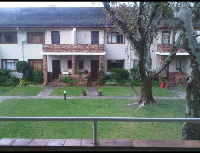 2 BEDROOM PROPERTY TO RENT IN KENILWORTH